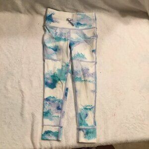 All In Motion Leggings Kids‎ XS 4/5 White Blue Purple Watercolor Pockets